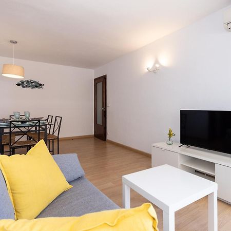 Uhc Mexico I Apartments กัมบริลส์ ภายนอก รูปภาพ