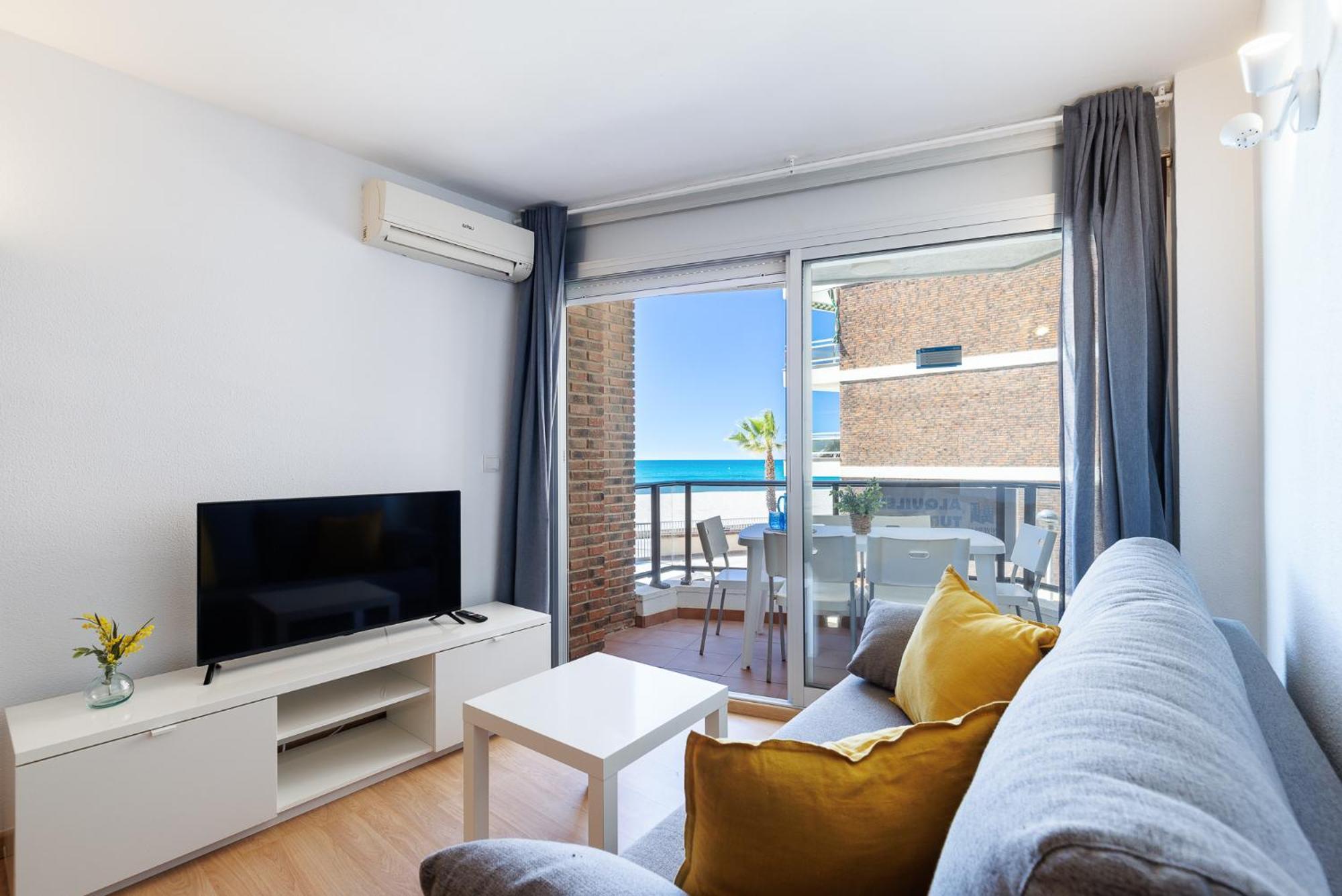 Uhc Mexico I Apartments กัมบริลส์ ภายนอก รูปภาพ