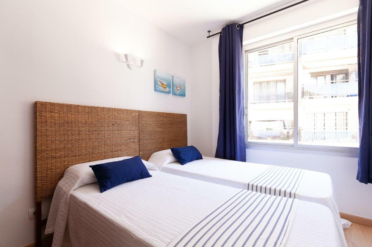 Uhc Mexico I Apartments กัมบริลส์ ภายนอก รูปภาพ